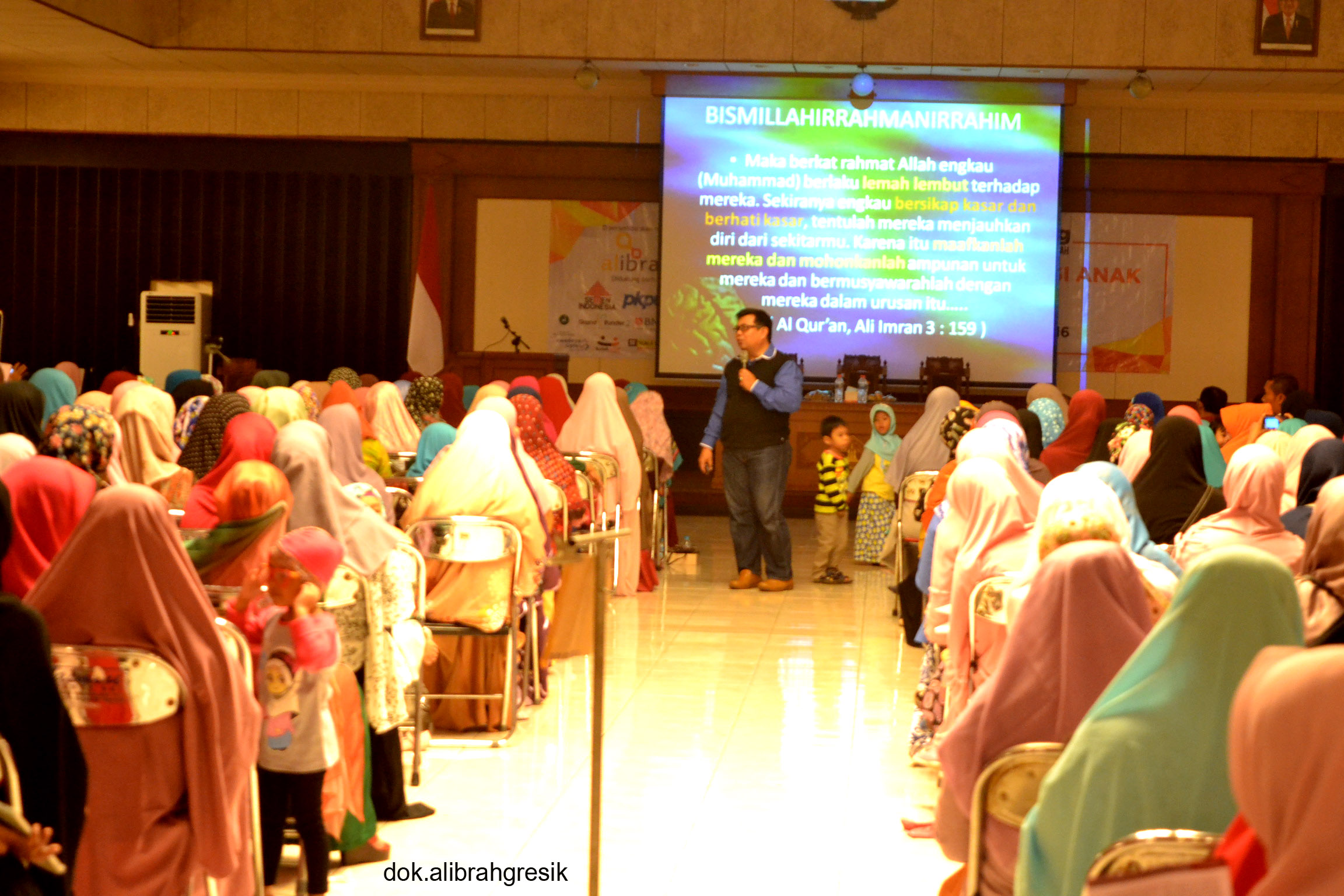Foto Halalbihalal dan seminar Parenting